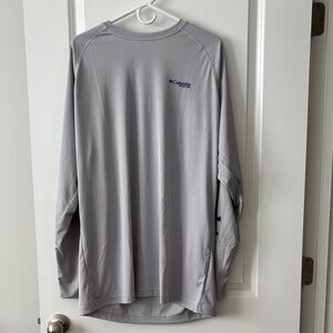 Columbia Tall Men's Silver Long Sleeve UPF 50 Sun Protection